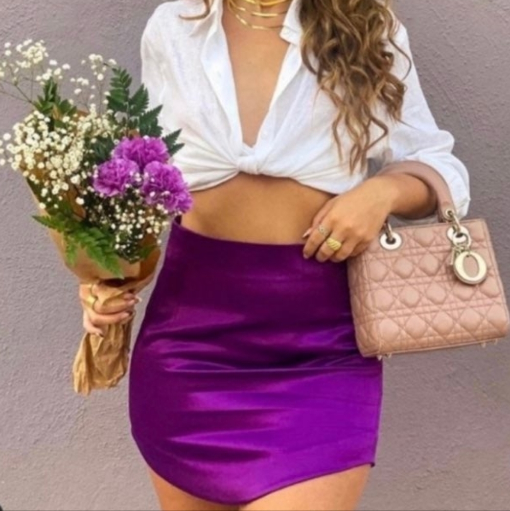 NWT PURPLE XS NWT ZARA HIGH WAISTED SATIN MINI SKIRT PURPLE Xs